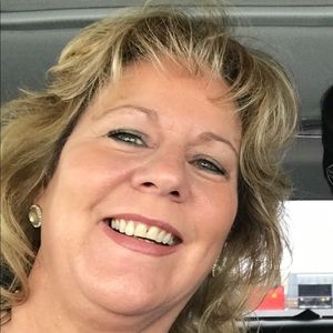 Meet your Posher, Roxanna